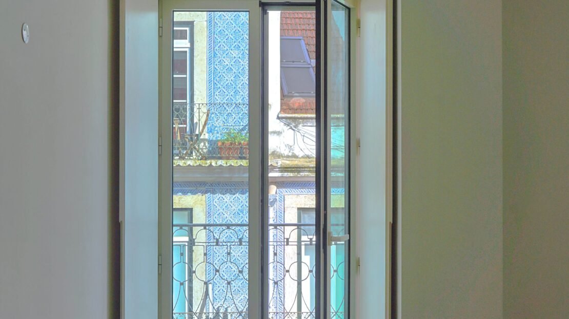 2-Bedroom Apartment in São Bento