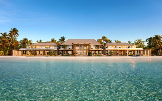 7+ Bedroom Private Island Mansions in the Maldives