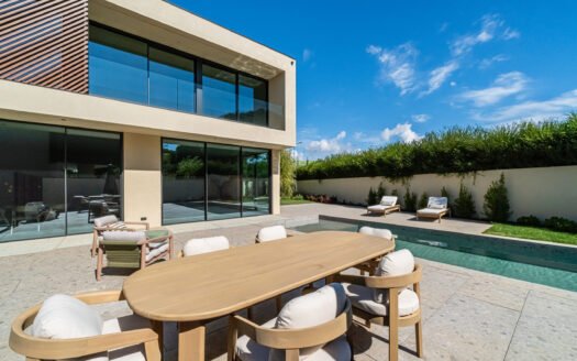 Modern Luxury Villa in Birre, Cascais – Design and Sophistication