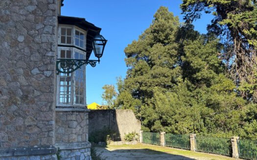 Historic Palace in Sintra: A Premium Investment Opportunity