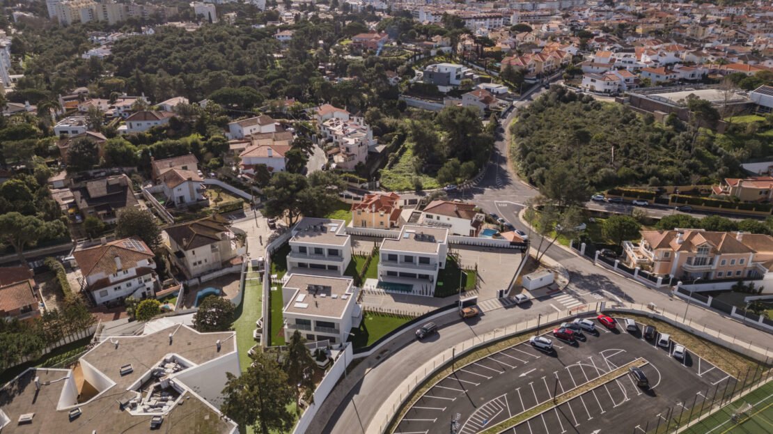 Luxury T4+1 Villas in Cascais Near King’s College International School