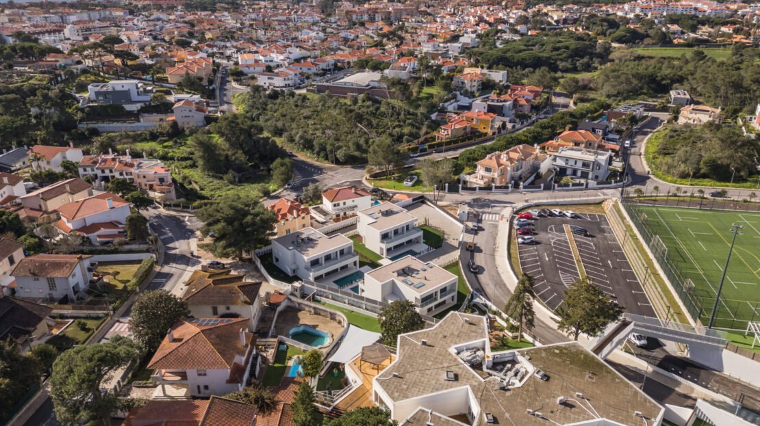 Luxury T4+1 Villas in Cascais Near King’s College International School