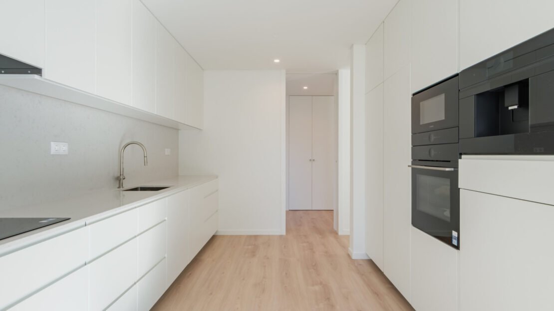 Luxury T4+1 Villas in Cascais Near King’s College International School