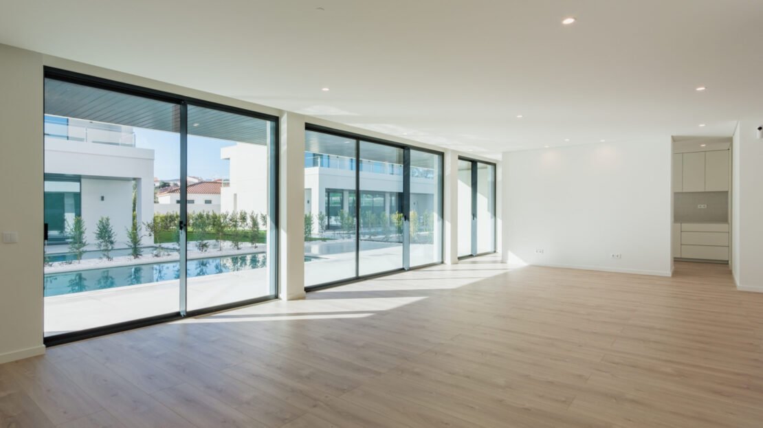 Luxury T4+1 Villas in Cascais Near King’s College International School