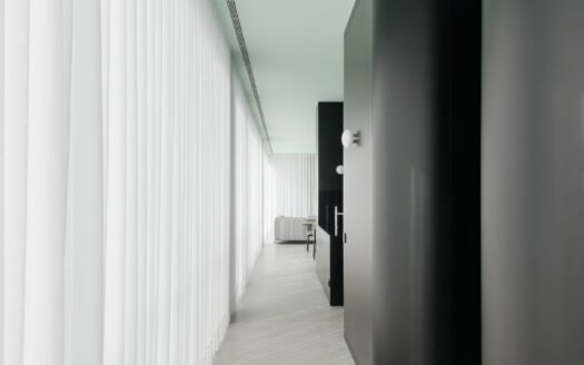 Luxury 4-Bedroom Villa with Sea & Mountain Views in Cascais