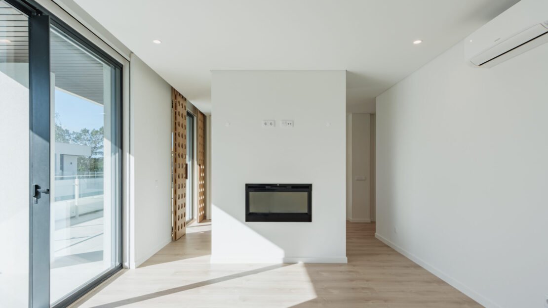 Luxury T4+1 Villas in Cascais Near King’s College International School