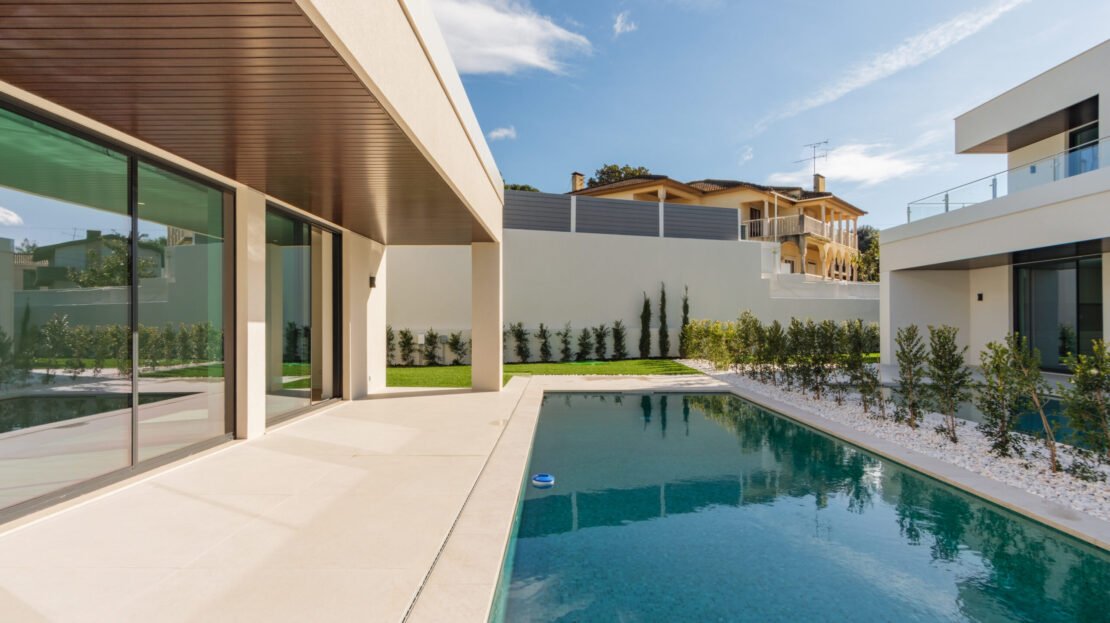 Luxury T4+1 Villas in Cascais Near King’s College International School