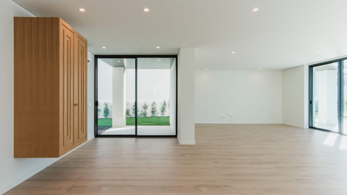 Luxury T4+1 Villas in Cascais Near King’s College International School