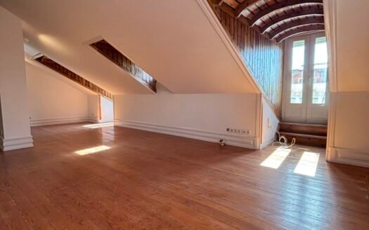 Príncipe Real – Exclusive 4+1 Bedroom Apartment in Lisbon