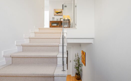 Elegant 2-Bedroom Townhouse in an Exclusive Bicuda Condominium